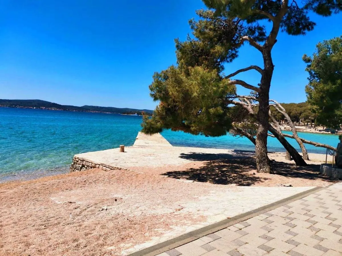 Mobile Home Happy Summer Biograd Na Moru